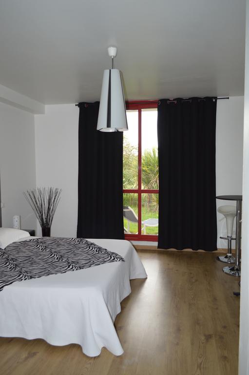 Appart'Hotel Et Chambres Essentiel Spa Arles Exterior photo